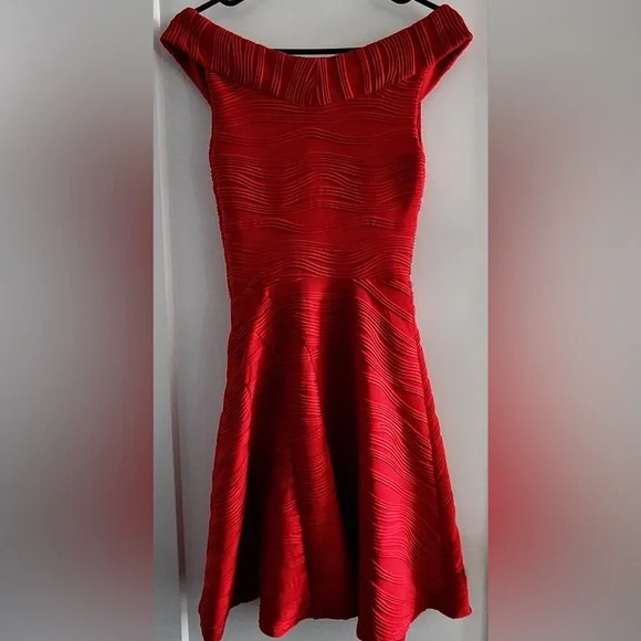 LE CHATEAU DRESS XXS - Picture 4 of 5